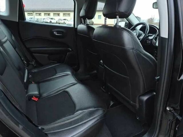 Черный Джип Компас, объемом двигателя 0 л и пробегом 83 тыс. км за 9900 $, фото 9 на Automoto.ua