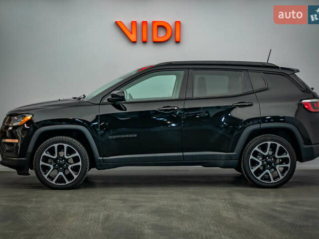 Джип Compass 2019 у Києві на Automoto.ua Чорний Джип Compass, об'ємом двигуна 2.4 л та пробігом 101 тис. км за 15402 $, фото 2 на Automoto.ua