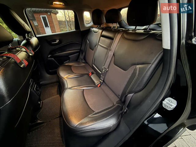 Черный Джип Компас, объемом двигателя 2.4 л и пробегом 174 тыс. км за 15700 $, фото 41 на Automoto.ua