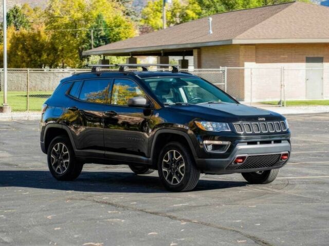 Черный Джип Компас, объемом двигателя 2.4 л и пробегом 33 тыс. км за 11600 $, фото 2 на Automoto.ua