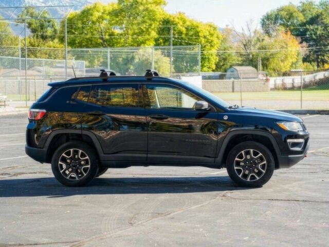 Черный Джип Компас, объемом двигателя 2.4 л и пробегом 33 тыс. км за 11600 $, фото 3 на Automoto.ua