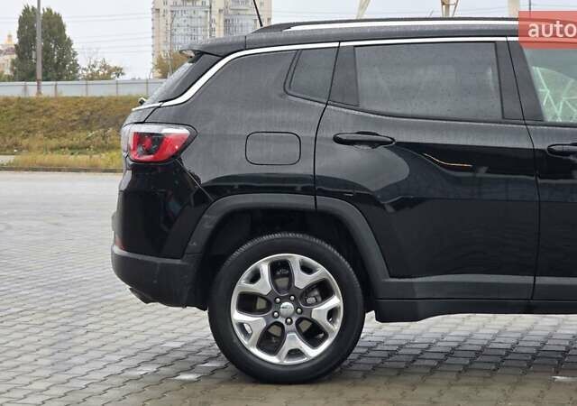 Черный Джип Компас, объемом двигателя 2.4 л и пробегом 135 тыс. км за 14499 $, фото 12 на Automoto.ua