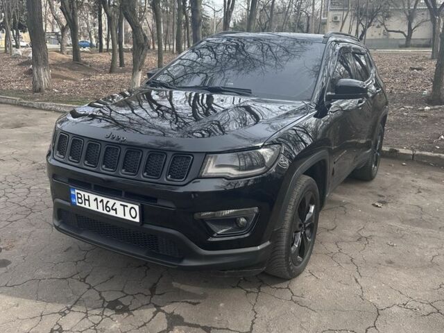 Черный Джип Компас, объемом двигателя 2.4 л и пробегом 98 тыс. км за 17300 $, фото 3 на Automoto.ua