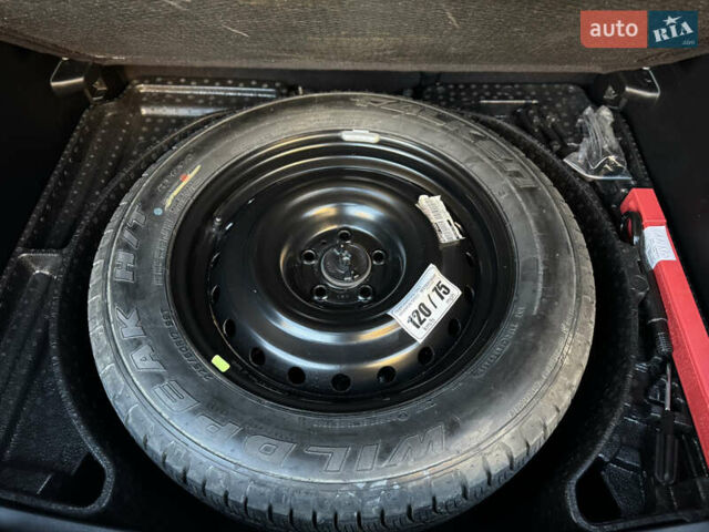 Джип Compass 2019 у Луцьку на Automoto.ua Чорний Джип Compass, об'ємом двигуна 2 л та пробігом 231 тис. км за 18999 $, фото 37 на Automoto.ua