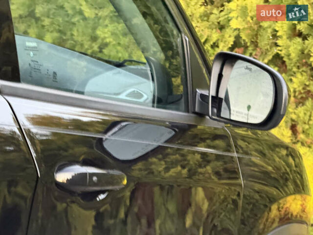 Черный Джип Компас, объемом двигателя 2.4 л и пробегом 174 тыс. км за 15700 $, фото 24 на Automoto.ua