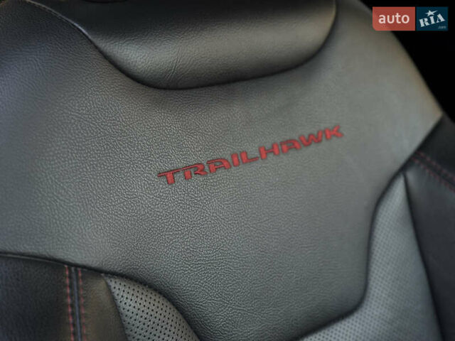 Джип Compass 2019 у Луцьку на Automoto.ua Чорний Джип Compass, об'ємом двигуна 2 л та пробігом 231 тис. км за 18999 $, фото 30 на Automoto.ua