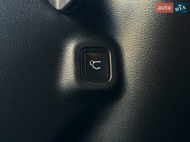 Джип Compass 2019 у Луцьку на Automoto.ua Чорний Джип Compass, об'ємом двигуна 2 л та пробігом 231 тис. км за 18999 $, фото 36 на Automoto.ua