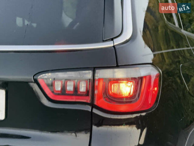 Черный Джип Компас, объемом двигателя 2.4 л и пробегом 174 тыс. км за 15700 $, фото 23 на Automoto.ua