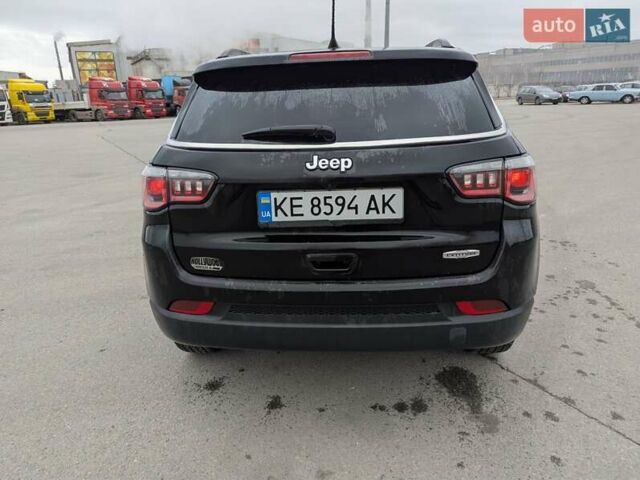 Черный Джип Компас, объемом двигателя 2.4 л и пробегом 39 тыс. км за 15990 $, фото 5 на Automoto.ua