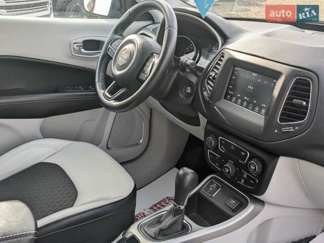 Черный Джип Компас, объемом двигателя 2.36 л и пробегом 48 тыс. км за 16200 $, фото 20 на Automoto.ua