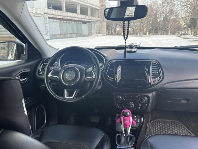 Черный Джип Компас, объемом двигателя 2.4 л и пробегом 98 тыс. км за 17300 $, фото 6 на Automoto.ua