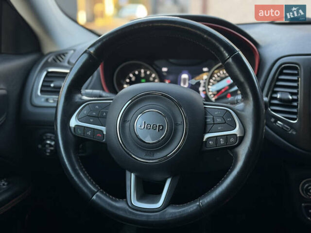 Джип Compass 2019 у Луцьку на Automoto.ua Чорний Джип Compass, об'ємом двигуна 2 л та пробігом 231 тис. км за 18999 $, фото 28 на Automoto.ua