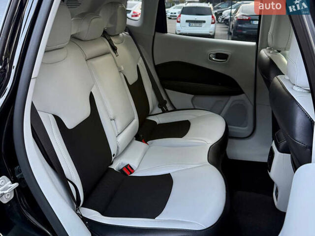 Черный Джип Компас, объемом двигателя 2.36 л и пробегом 55 тыс. км за 16900 $, фото 34 на Automoto.ua