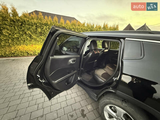 Черный Джип Компас, объемом двигателя 2.4 л и пробегом 174 тыс. км за 15700 $, фото 42 на Automoto.ua