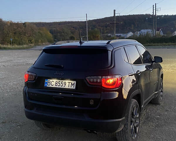Черный Джип Компас, объемом двигателя 2.4 л и пробегом 46 тыс. км за 17700 $, фото 9 на Automoto.ua