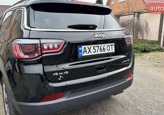 Черный Джип Компас, объемом двигателя 2.36 л и пробегом 76 тыс. км за 17700 $, фото 12 на Automoto.ua