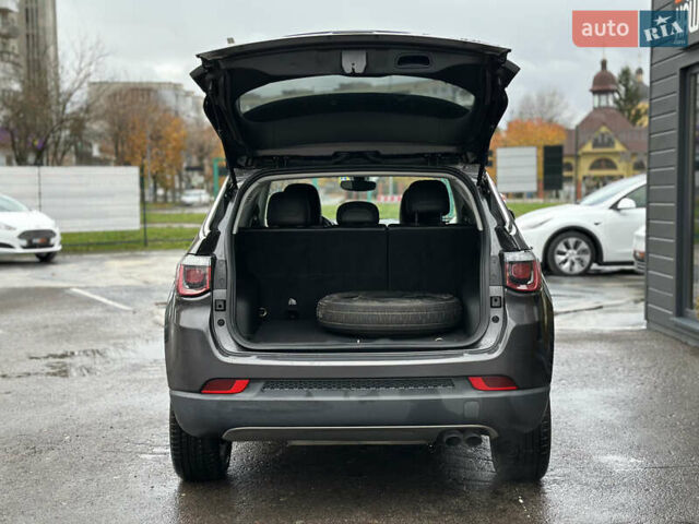 Черный Джип Компас, объемом двигателя 2.36 л и пробегом 154 тыс. км за 18999 $, фото 16 на Automoto.ua