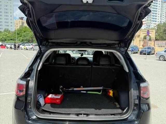 Чорний Джип Compass, об'ємом двигуна 2.4 л та пробігом 84 тис. км за 14000 $, фото 8 на Automoto.ua