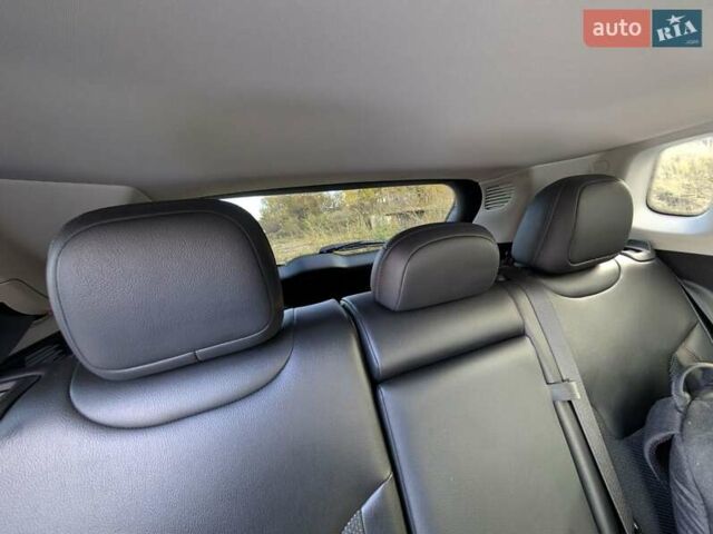 Джип Compass 2020 у Львові на Automoto.ua Чорний Джип Compass, об'ємом двигуна 2.4 л та пробігом 73 тис. км за 18990 $, фото 14 на Automoto.ua