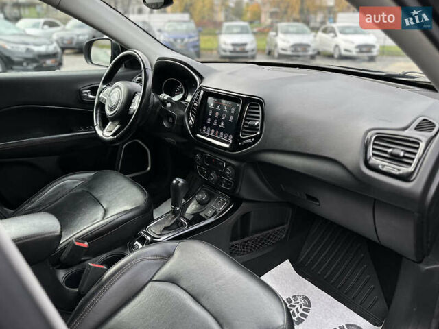 Черный Джип Компас, объемом двигателя 2.36 л и пробегом 154 тыс. км за 18999 $, фото 28 на Automoto.ua