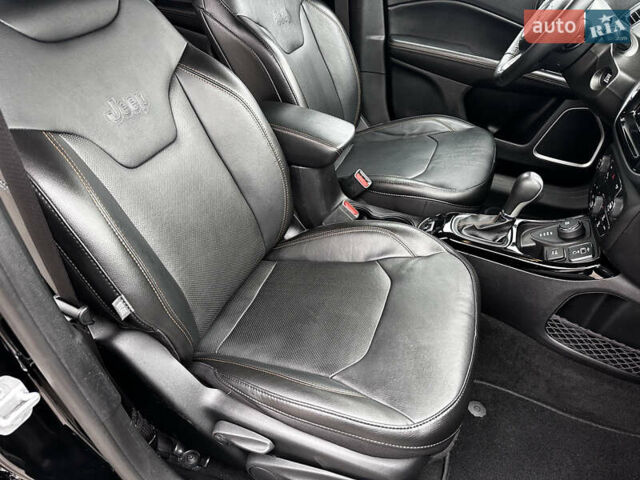 Чорний Джип Compass, об'ємом двигуна 2.36 л та пробігом 66 тис. км за 16700 $, фото 40 на Automoto.ua