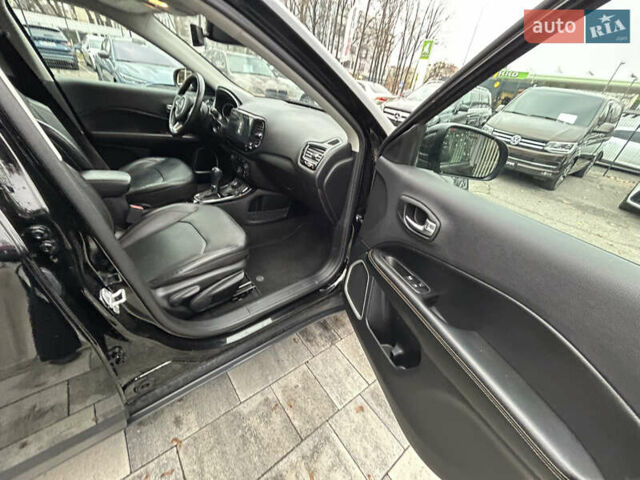 Черный Джип Компас, объемом двигателя 2.36 л и пробегом 54 тыс. км за 19100 $, фото 30 на Automoto.ua