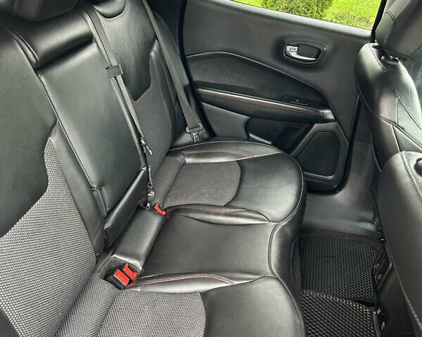 Черный Джип Компас, объемом двигателя 2.36 л и пробегом 151 тыс. км за 14850 $, фото 23 на Automoto.ua