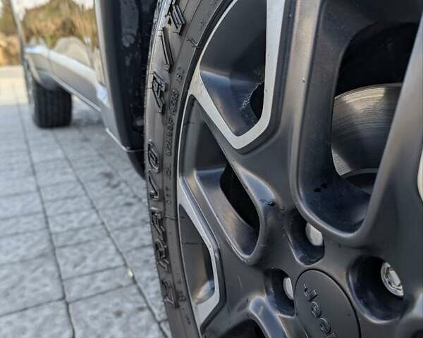 Джип Compass 2020 у Львові на Automoto.ua Чорний Джип Compass, об'ємом двигуна 2.4 л та пробігом 73 тис. км за 18990 $, фото 5 на Automoto.ua