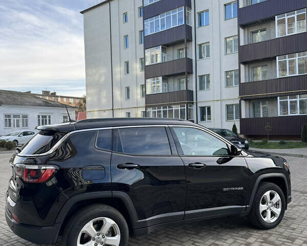 Черный Джип Компас, объемом двигателя 2.36 л и пробегом 20 тыс. км за 16999 $, фото 12 на Automoto.ua