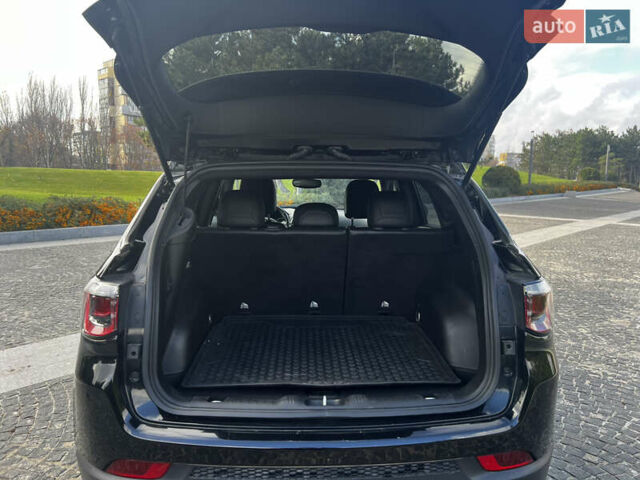 Черный Джип Компас, объемом двигателя 2.36 л и пробегом 78 тыс. км за 16700 $, фото 31 на Automoto.ua