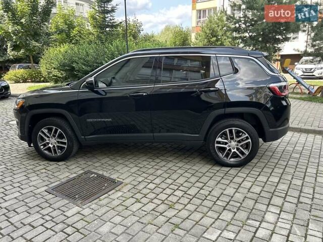 Черный Джип Компас, объемом двигателя 2.36 л и пробегом 75 тыс. км за 14850 $, фото 10 на Automoto.ua