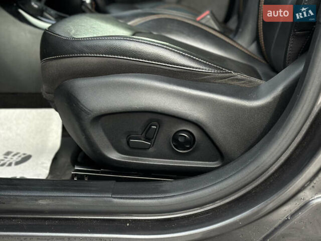 Черный Джип Компас, объемом двигателя 2.36 л и пробегом 154 тыс. км за 18999 $, фото 23 на Automoto.ua