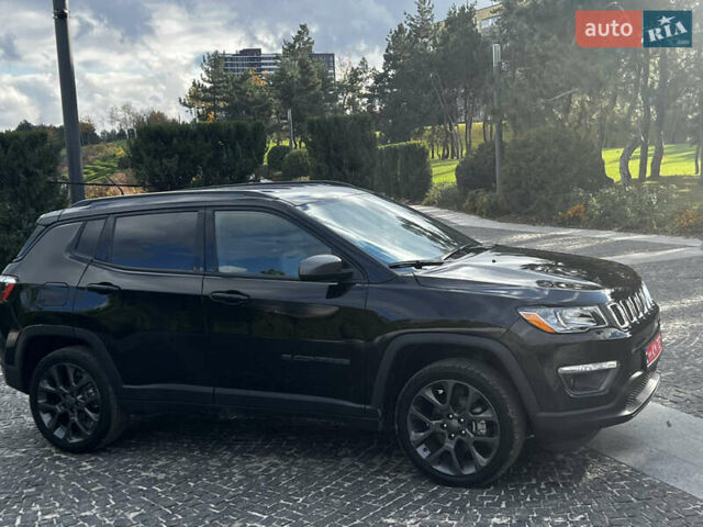 Черный Джип Компас, объемом двигателя 2.36 л и пробегом 78 тыс. км за 16700 $, фото 50 на Automoto.ua