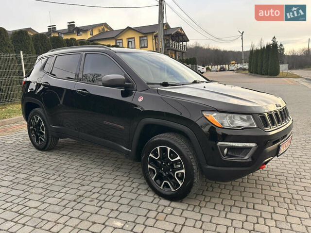 Черный Джип Компас, объемом двигателя 2.36 л и пробегом 82 тыс. км за 17499 $, фото 6 на Automoto.ua