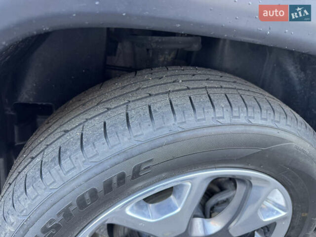 Чорний Джип Compass, об'ємом двигуна 2.4 л та пробігом 64 тис. км за 14800 $, фото 10 на Automoto.ua