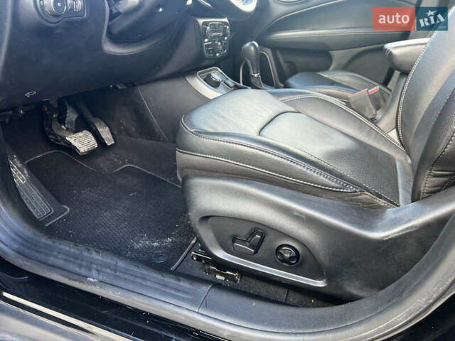 Черный Джип Компас, объемом двигателя 2.36 л и пробегом 78 тыс. км за 16700 $, фото 20 на Automoto.ua