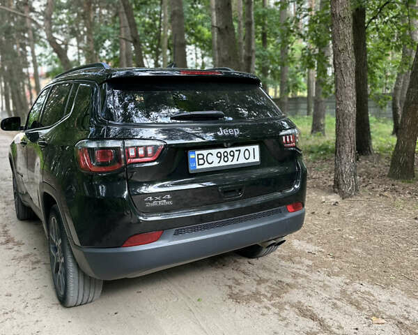 Черный Джип Компас, объемом двигателя 2.36 л и пробегом 65 тыс. км за 19000 $, фото 3 на Automoto.ua