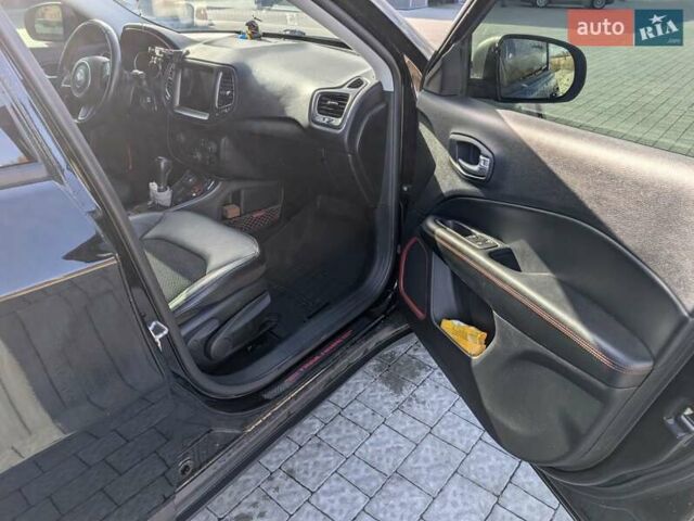 Джип Compass 2020 у Львові на Automoto.ua Чорний Джип Compass, об'ємом двигуна 2.4 л та пробігом 73 тис. км за 18990 $, фото 18 на Automoto.ua