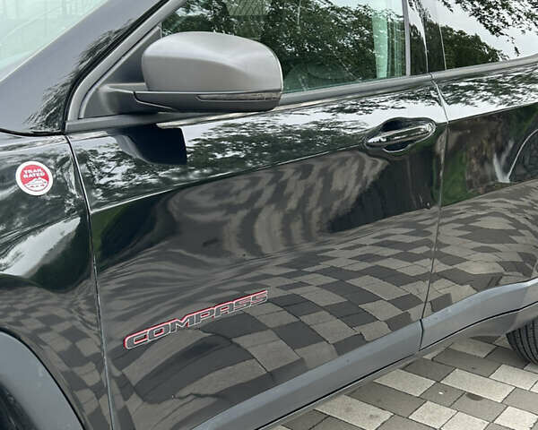 Черный Джип Компас, объемом двигателя 2.36 л и пробегом 151 тыс. км за 14850 $, фото 13 на Automoto.ua