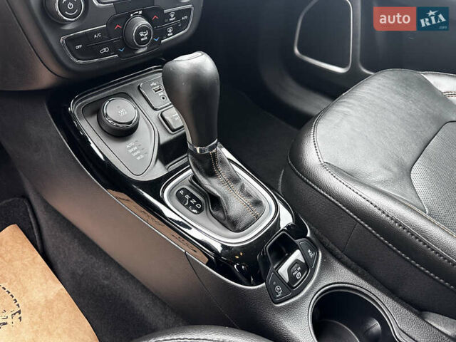 Чорний Джип Compass, об'ємом двигуна 2.36 л та пробігом 66 тис. км за 16700 $, фото 28 на Automoto.ua