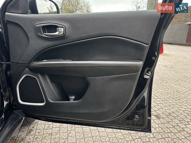 Чорний Джип Compass, об'ємом двигуна 2.36 л та пробігом 66 тис. км за 16700 $, фото 42 на Automoto.ua