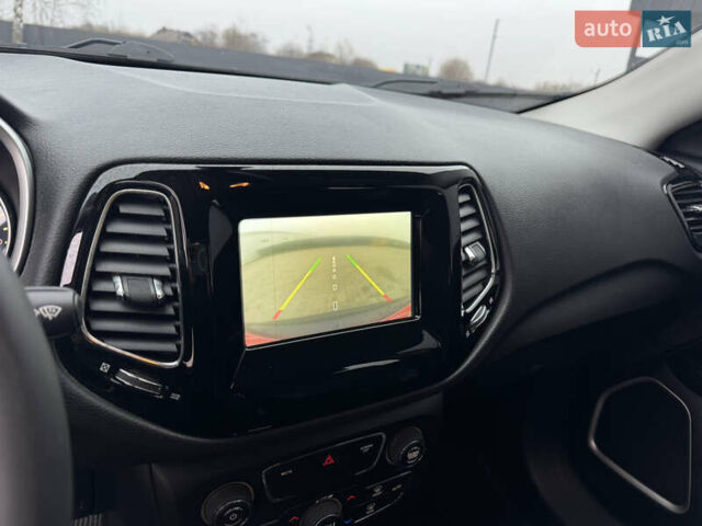 Черный Джип Компас, объемом двигателя 2.4 л и пробегом 123 тыс. км за 14900 $, фото 12 на Automoto.ua