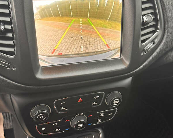 Черный Джип Компас, объемом двигателя 2.36 л и пробегом 82 тыс. км за 17499 $, фото 24 на Automoto.ua