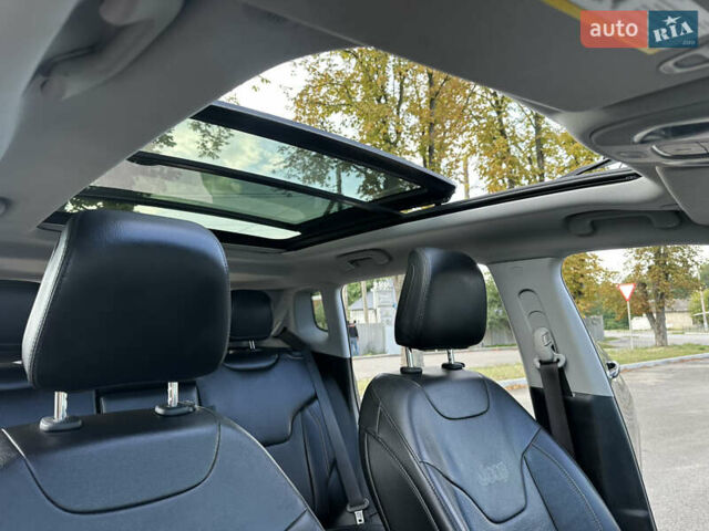 Черный Джип Компас, объемом двигателя 2.4 л и пробегом 51 тыс. км за 21999 $, фото 47 на Automoto.ua