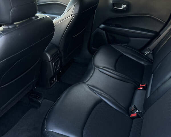 Черный Джип Компас, объемом двигателя 2.36 л и пробегом 139 тыс. км за 14999 $, фото 14 на Automoto.ua