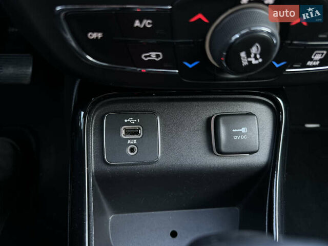 Черный Джип Компас, объемом двигателя 2.36 л и пробегом 139 тыс. км за 14999 $, фото 20 на Automoto.ua