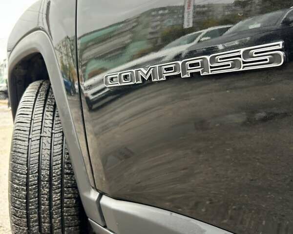 Черный Джип Компас, объемом двигателя 2.36 л и пробегом 39 тыс. км за 18700 $, фото 8 на Automoto.ua