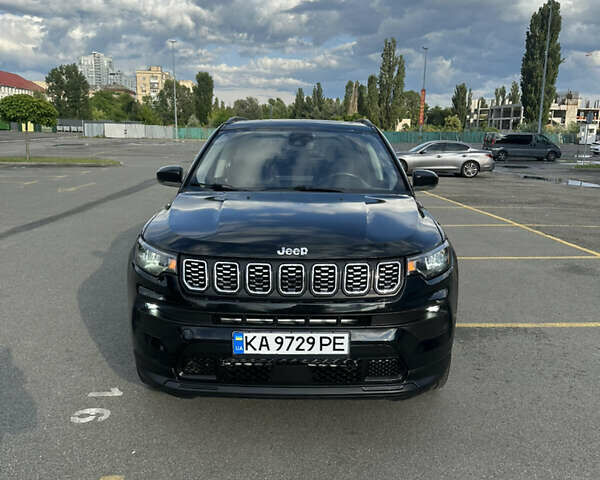 Черный Джип Компас, объемом двигателя 2.4 л и пробегом 46 тыс. км за 19000 $, фото 3 на Automoto.ua