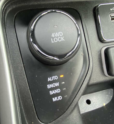 Чорний Джип Compass, об'ємом двигуна 2.36 л та пробігом 93 тис. км за 17500 $, фото 9 на Automoto.ua