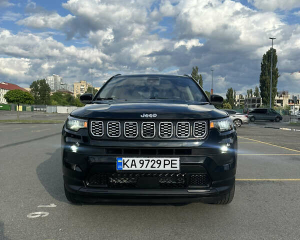 Черный Джип Компас, объемом двигателя 2.4 л и пробегом 46 тыс. км за 19000 $, фото 4 на Automoto.ua